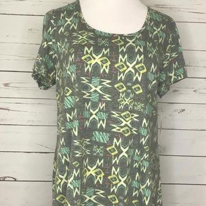 NWT Lularoe Classic T
